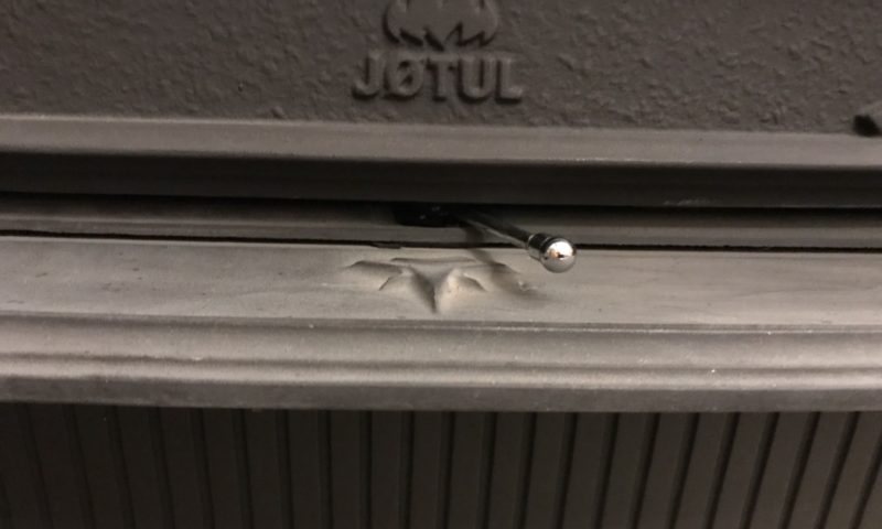 薪ストーブの換気