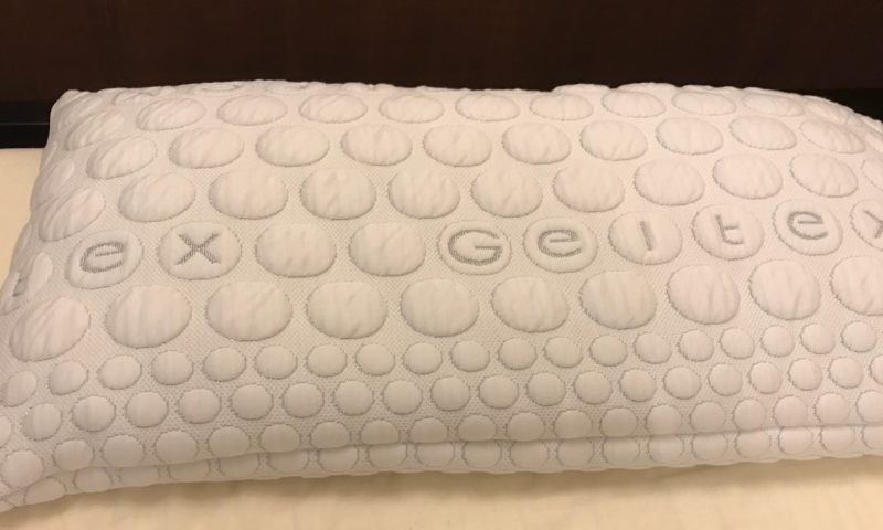 枕 シェララフィア・ゲルテックス　ピローパフⅡ Amazon.co.jp: Geltex ゲルテックス 枕 まくら 高機能 通気性