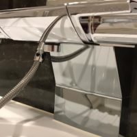 お風呂+ピカピカ蛇口